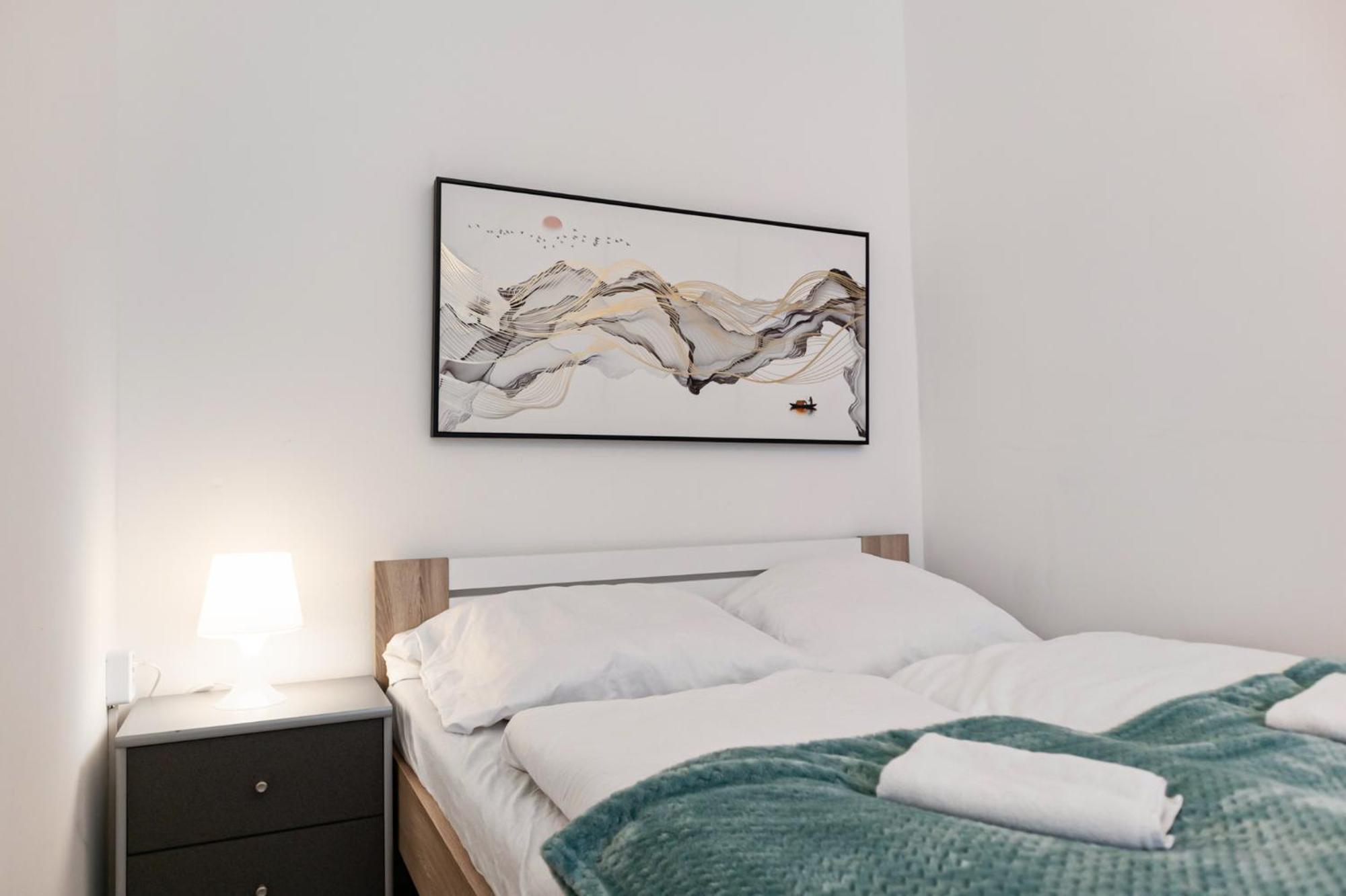 Comfy 3br For Long In Location * Wenen